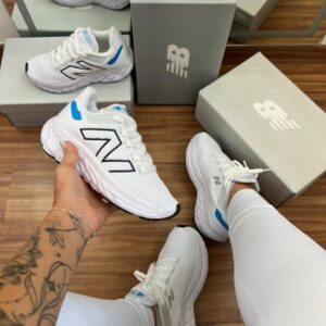 Tênis NB Fresh Foam X 1080 V14 Premium Feminino.